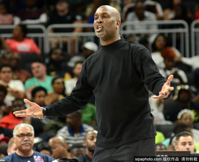 的转会费不 的转会费不