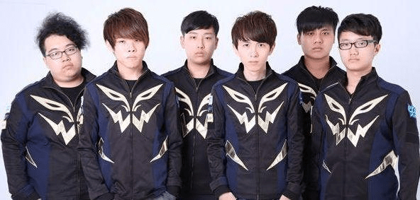 他在不断学 他在不断学