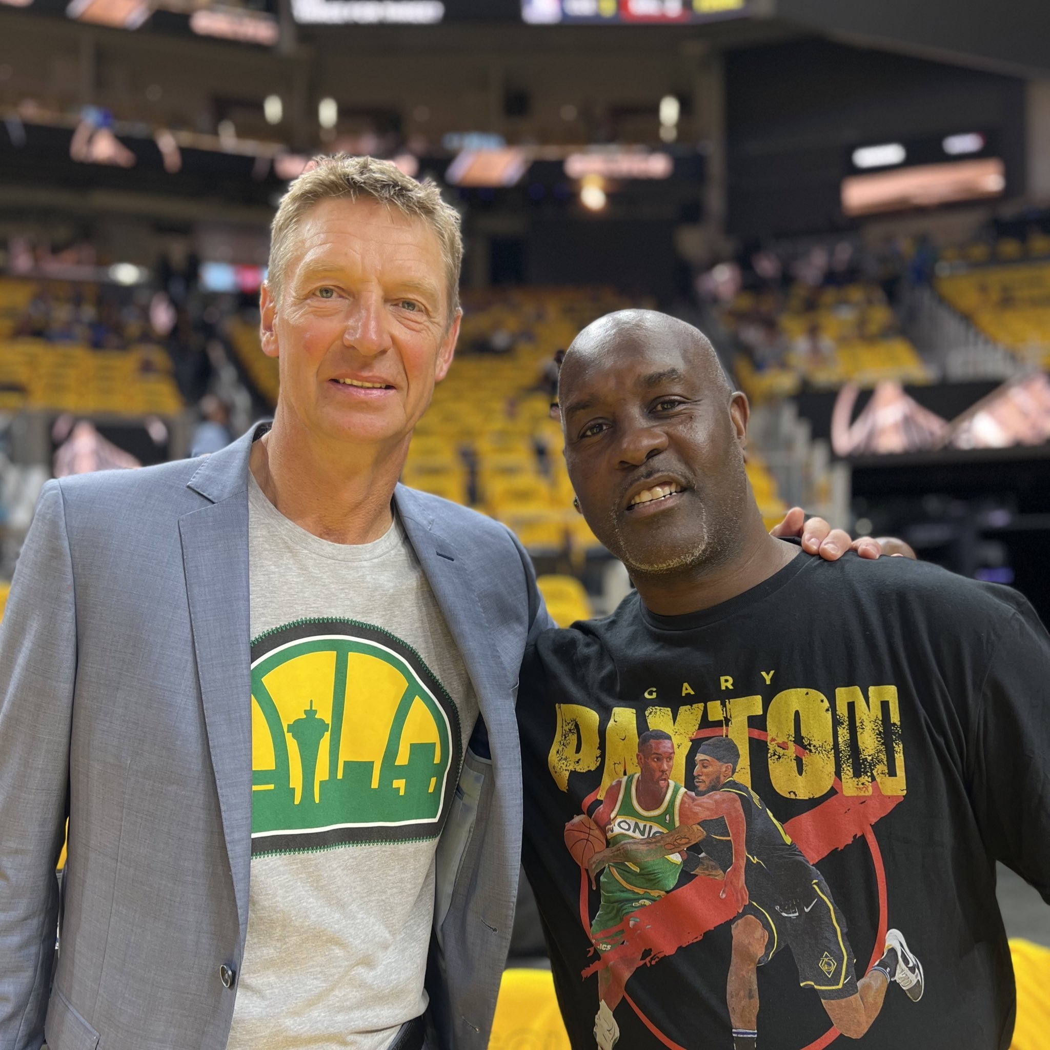 往起到决定 往起到决定